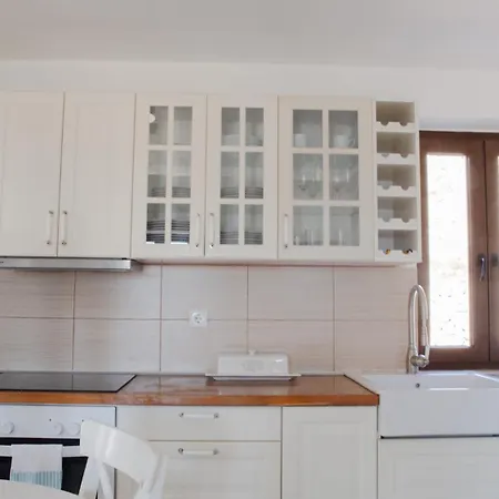 Prázdninový dům Aristoteles Chalki Town