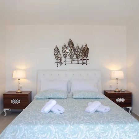 Hébergement de vacances Aristoteles Chalki Town