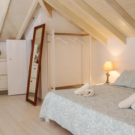 Hébergement de vacances Aristoteles