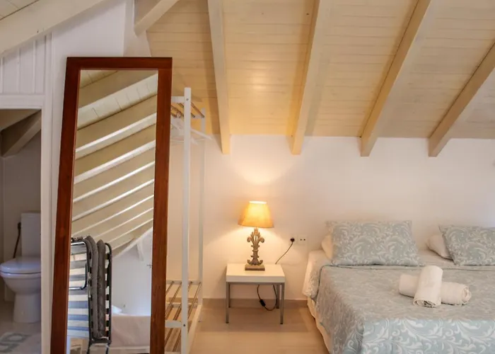 Aristoteles Chalki Town