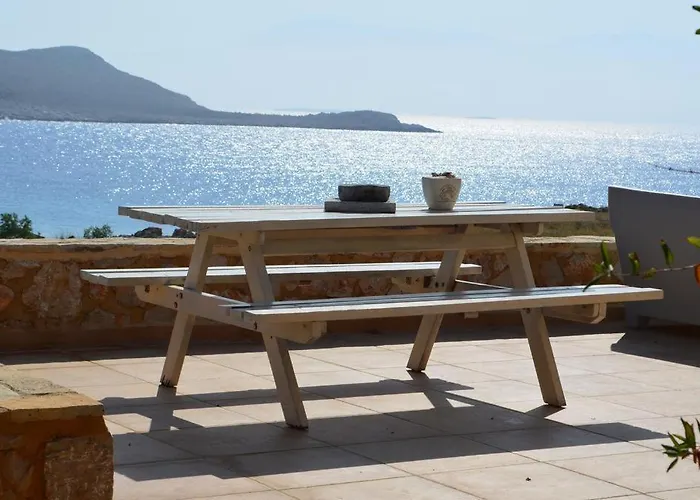 別荘 Aristoteles Chalki Town